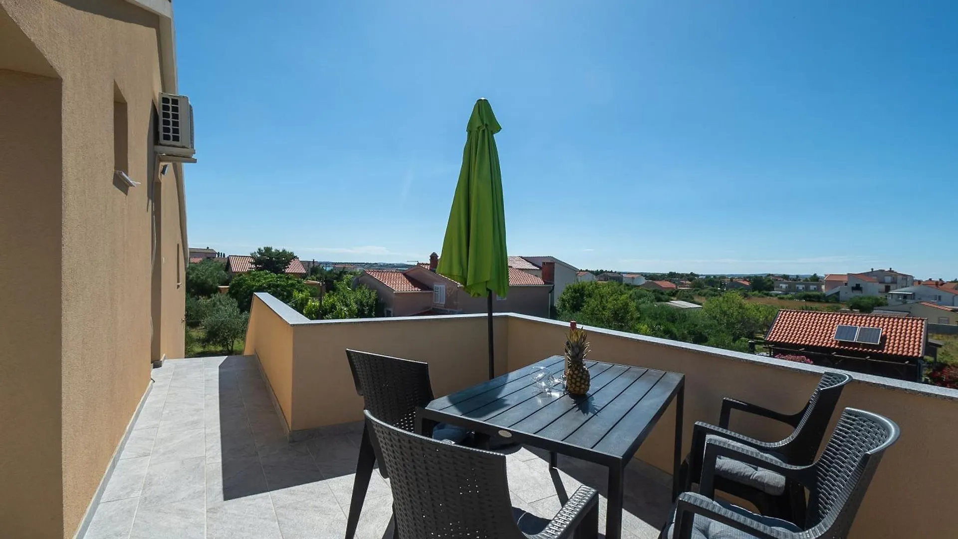 Apartment Ana Vrsi 0*,  Croatia