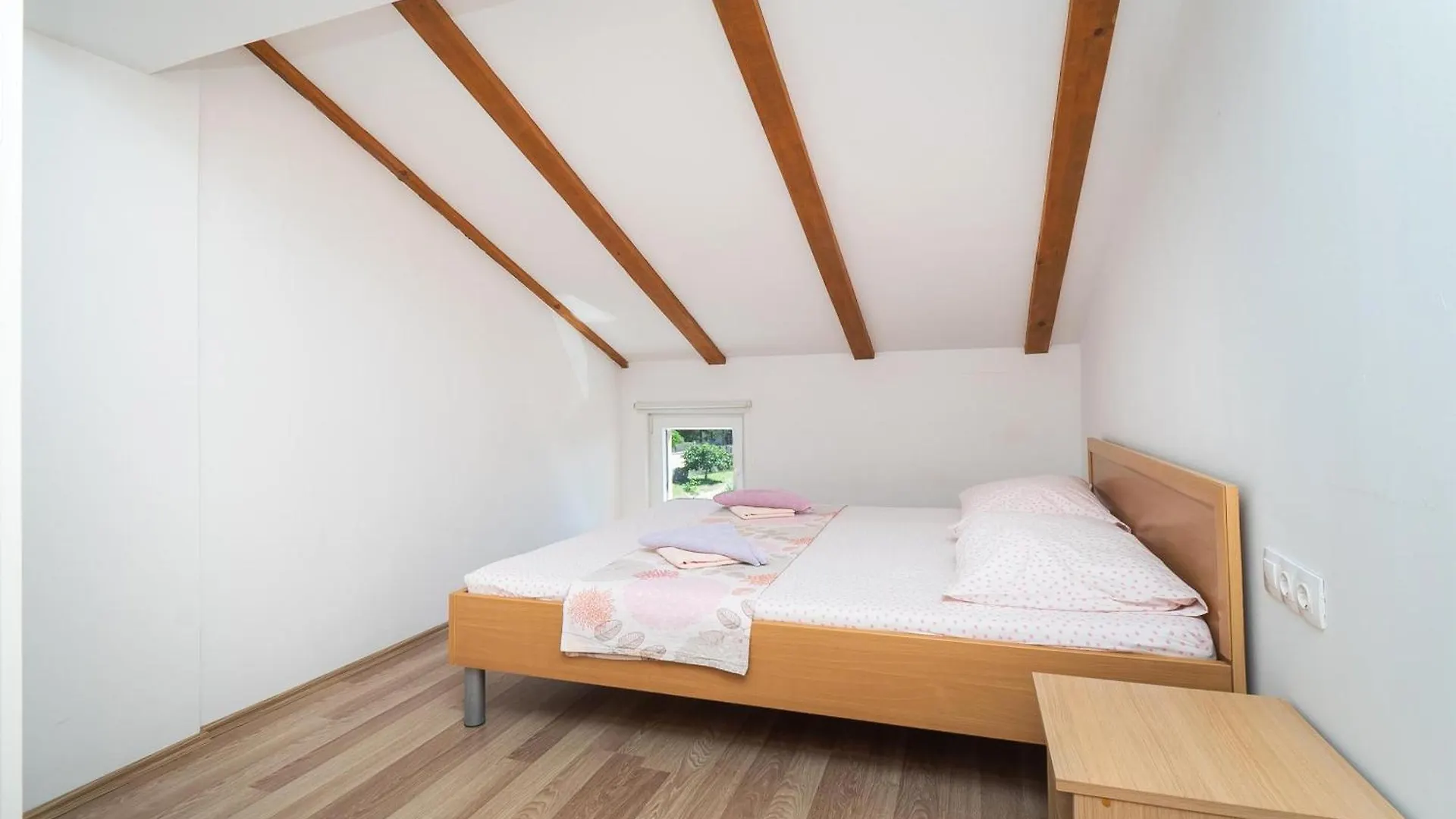 Apartment Ana Vrsi