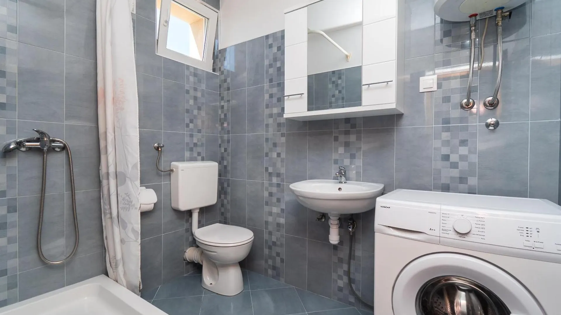 Apartment Ana Vrsi